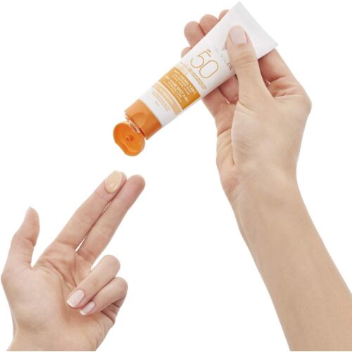 Creme Solaire Vichy Soin Anti Taches Teinté 3-en-1 Spf50+ 50 ML